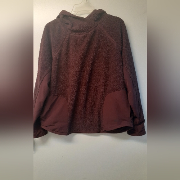 Fleecy Nike hoodie - size large - Picture 1 of 5